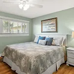 Regency Towers 304 - Gulf Front, Sunset Views, Pool, Hot Tub, Tiki Hut & More!